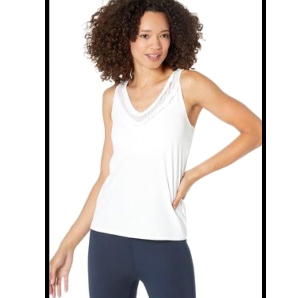Lilly Pulitzer Luxletic Ruah Bra Tank White Medum athleisure pickleball luxury